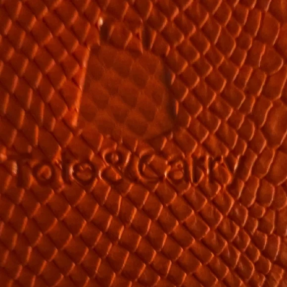 Elegant Red Travel Bag Set By Tote And Carry - Picture 11 of 16